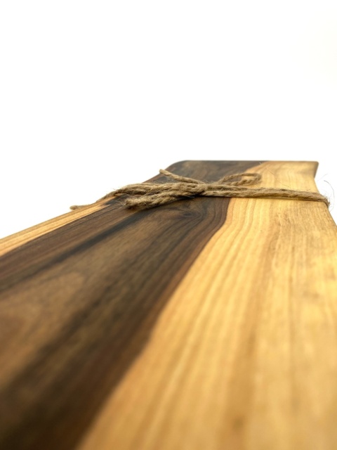 DESKA DO SERWOWANIA - ORZECH WŁOSKI DESKA DO SERWOWANIA - ORZECH WŁOSKI